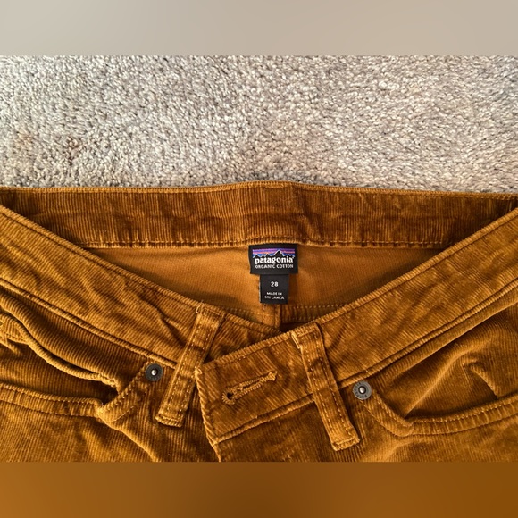 Brown Patagonia Women’s Corduroy Pants. Size 28. - Picture 2 of 4